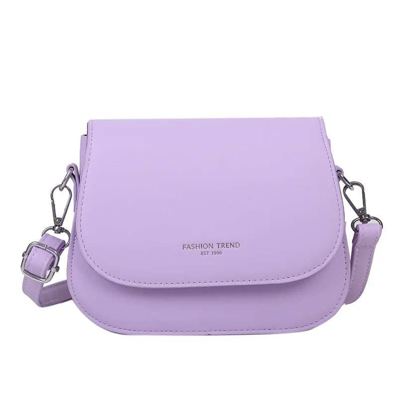 Yogodlns Trendy Saddle Shoulder Bag Women PU Leather Crossbody Bag Simple Solid Color Flap Messenger Bag Designer Handbags Pouch