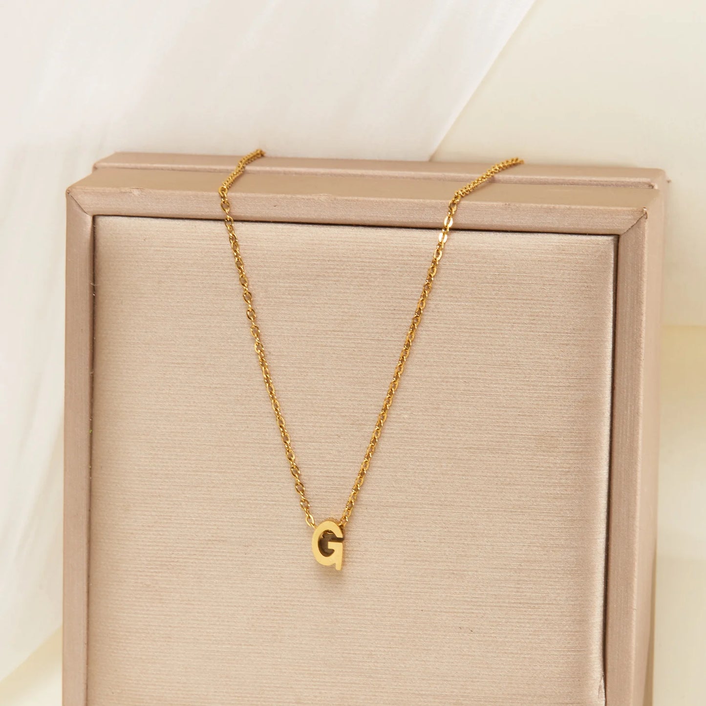 Fashion A-Z 26 Letters Pendant Initial Necklace for Women Girls Punk Single Name Choker Stainless Steel Neck Chain Jewelry Gifts