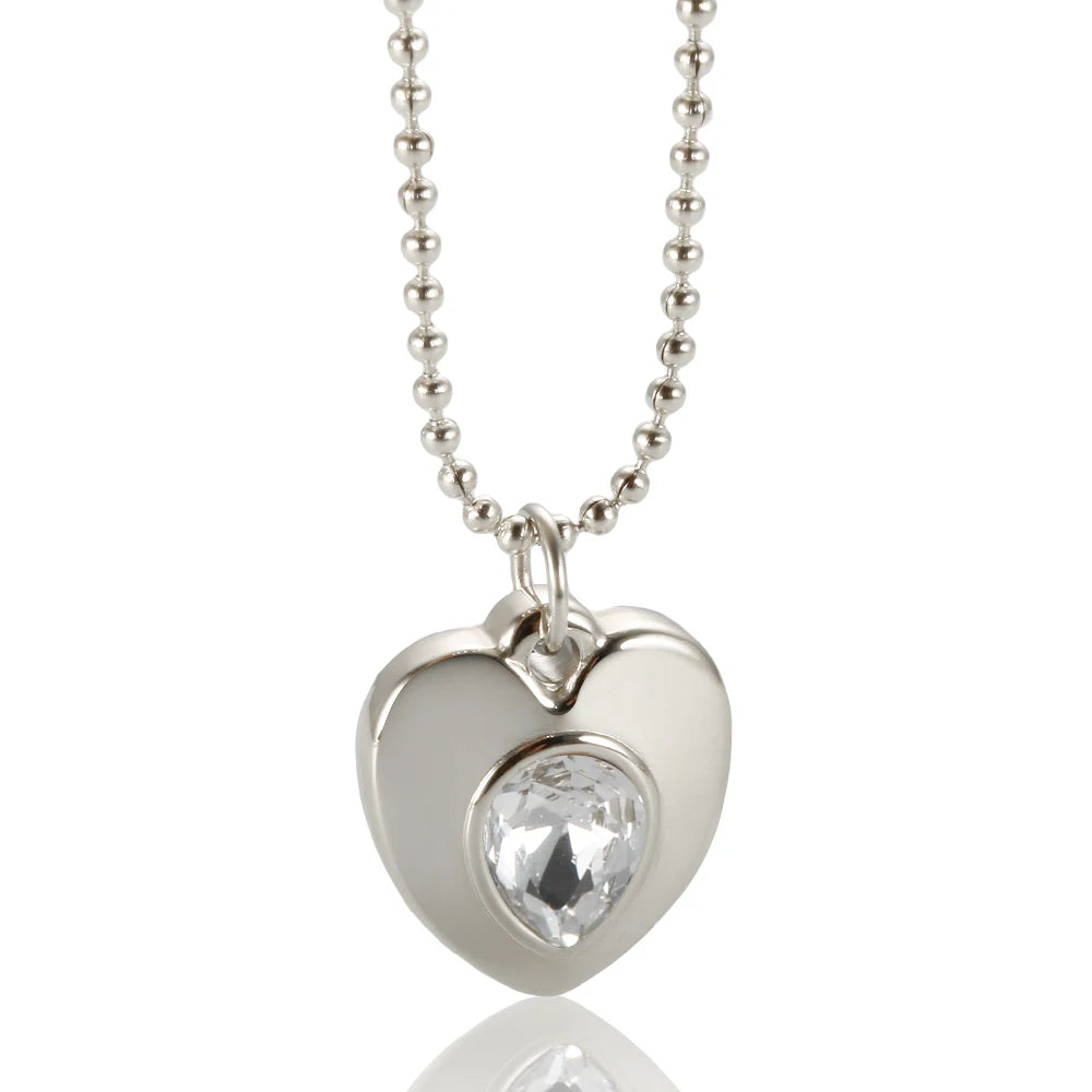 New Ins Simple Green Heart Pendant Love Necklace Beads Chain Titanium Steel Rice Necklace for Women Girls Trendy Party Jewelry