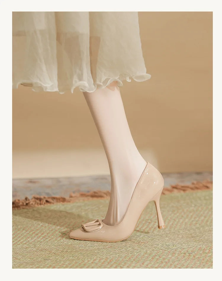 2025SS Ladies Latest 6-10CM Elegant Women's Nude Patent Leather Pumps V-Buckle Pointed Toe Thin Heel Niche Unique Design Shoes