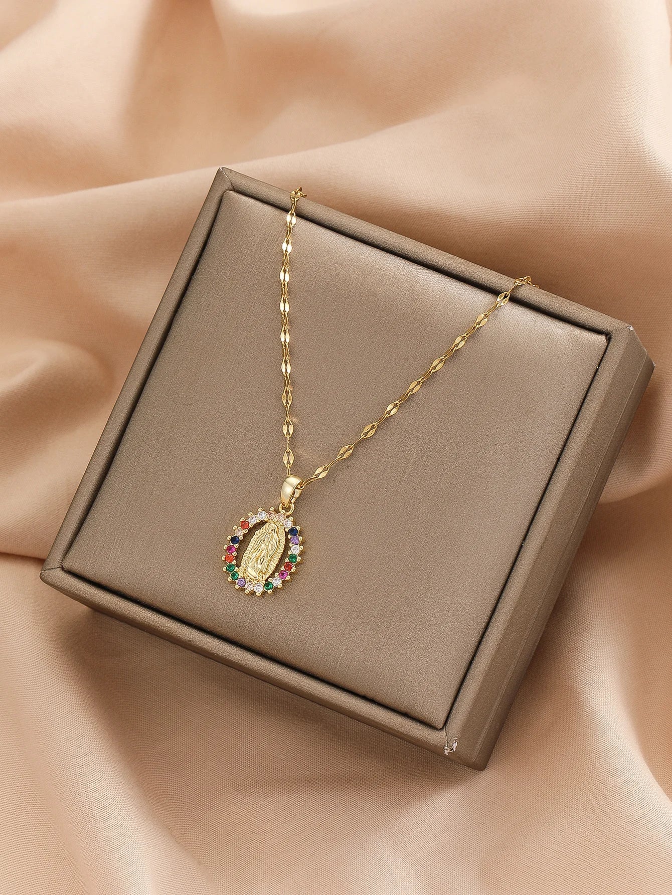 European and American Fashion and Gorgeous Women's All Sky Star Micro Inlaid Colorful Zircon Virgin Mary Hollow Necklace