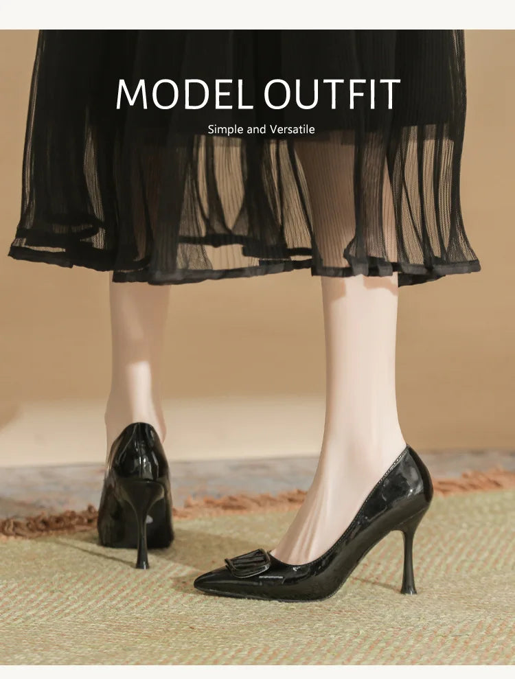 2025SS Ladies Latest 6-10CM Elegant Women's Nude Patent Leather Pumps V-Buckle Pointed Toe Thin Heel Niche Unique Design Shoes