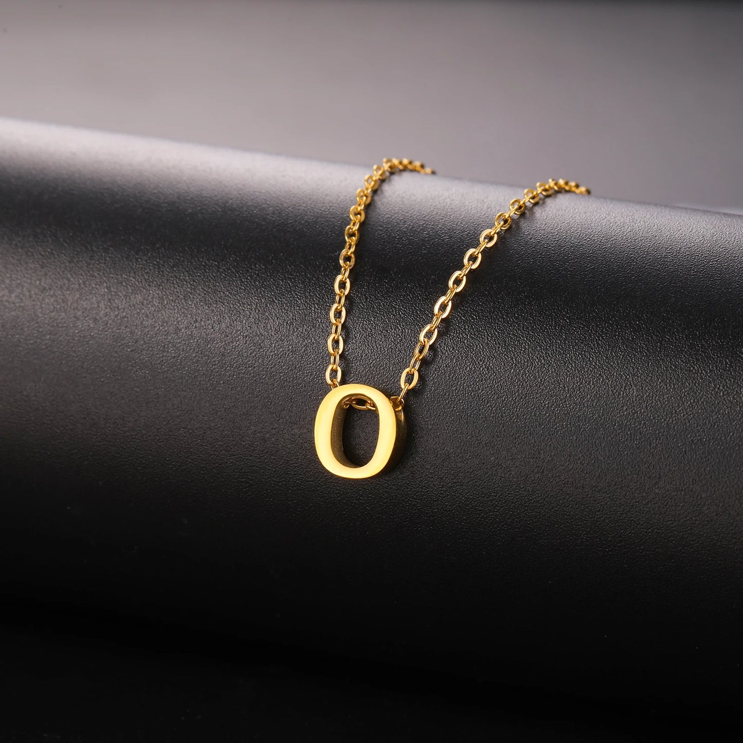 Colares com nome inicial da família Unift, pingente de letra do alfabeto M, corrente de pescoço feminina em aço inoxidável, gargantilha, joia minimalista da moda