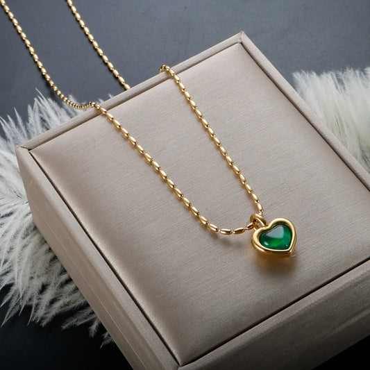 New Ins Simple Green Heart Pendant Love Necklace Beads Chain Titanium Steel Rice Necklace for Women Girls Trendy Party Jewelry