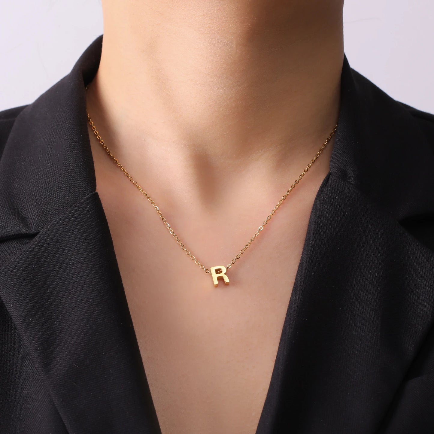 Colares com nome inicial da família Unift, pingente de letra do alfabeto M, corrente de pescoço feminina em aço inoxidável, gargantilha, joia minimalista da moda