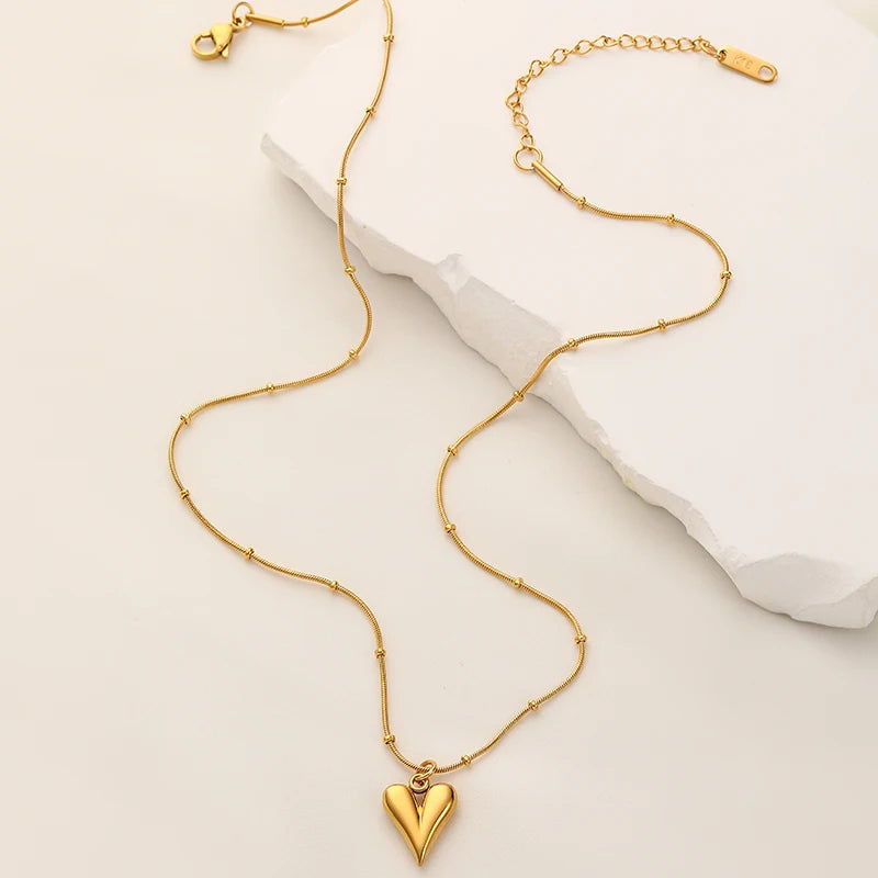 Ramos Temperament Heart Pendant Chain Necklace for Women Stainless Steel Stylish Choker Necklace Jewelry Party Gift