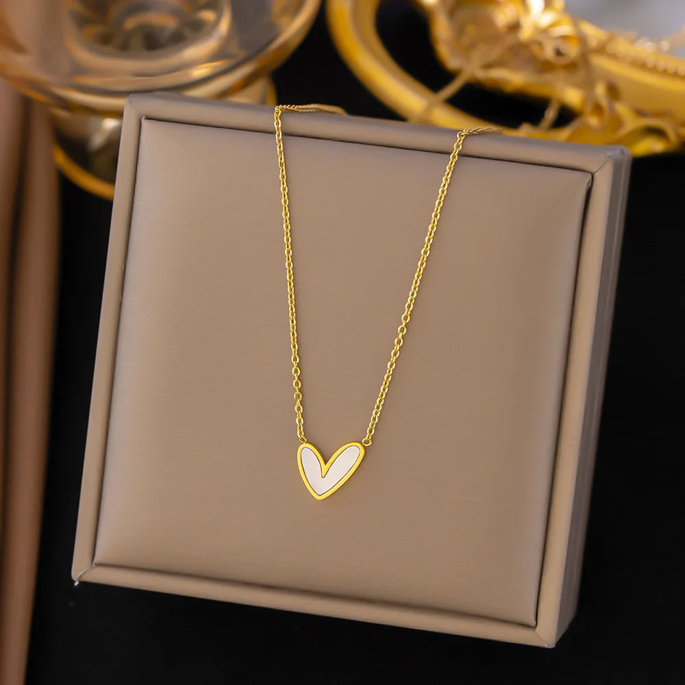 316L Stainless Steel Love Heart Pendant Necklace For Women Fashion Ladies Gold Color Clavicle Chain High Quality Jewelry Gifts