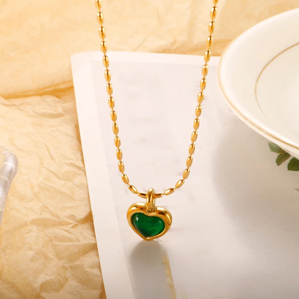 New Ins Simple Green Heart Pendant Love Necklace Beads Chain Titanium Steel Rice Necklace for Women Girls Trendy Party Jewelry