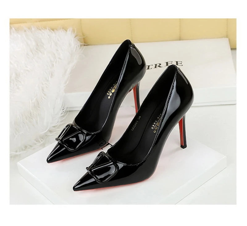 European And American Style Banquet Temperament Pointed Toe High Heels Single Shoes Patent Leather V-Buckle Sexy Women's Shoes