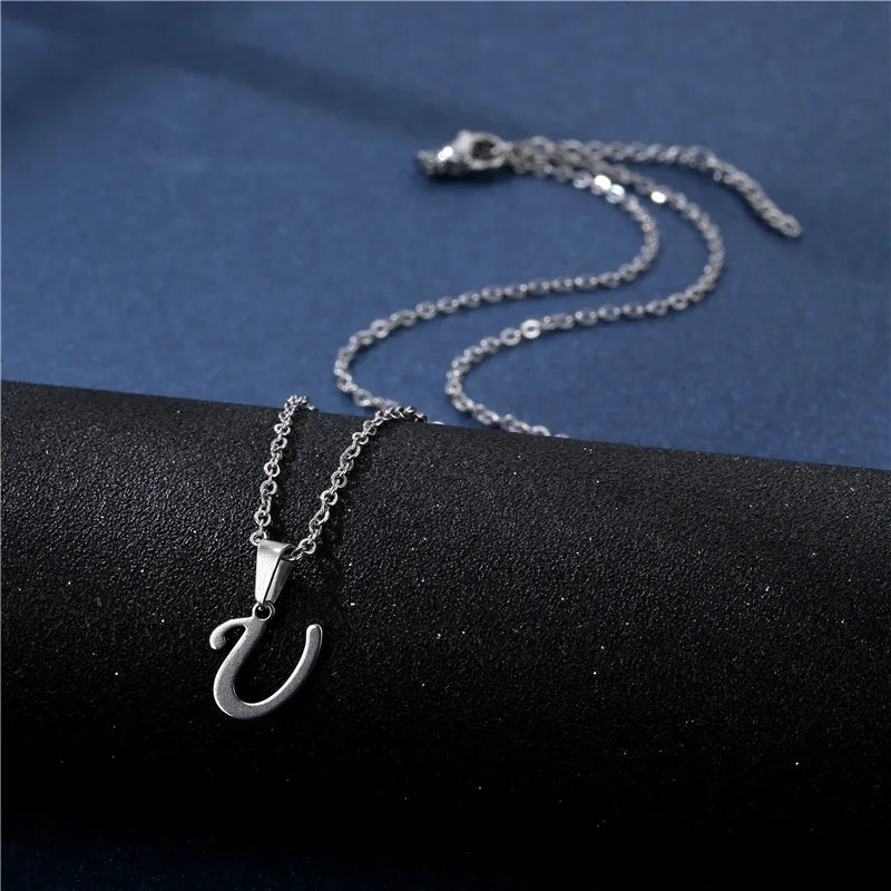 Fashion Initial Letter Pendant Necklace for Women Simple Stainless Steel Letter Glossy Clavicle Chain Choker Necklaces Jewelry